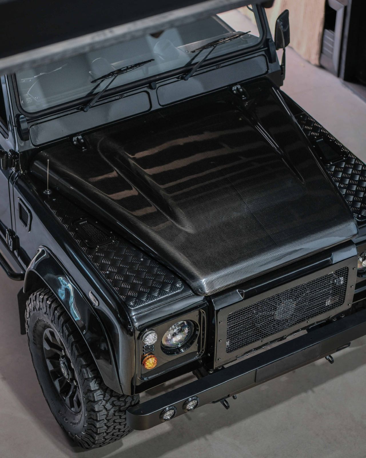DEFENDER