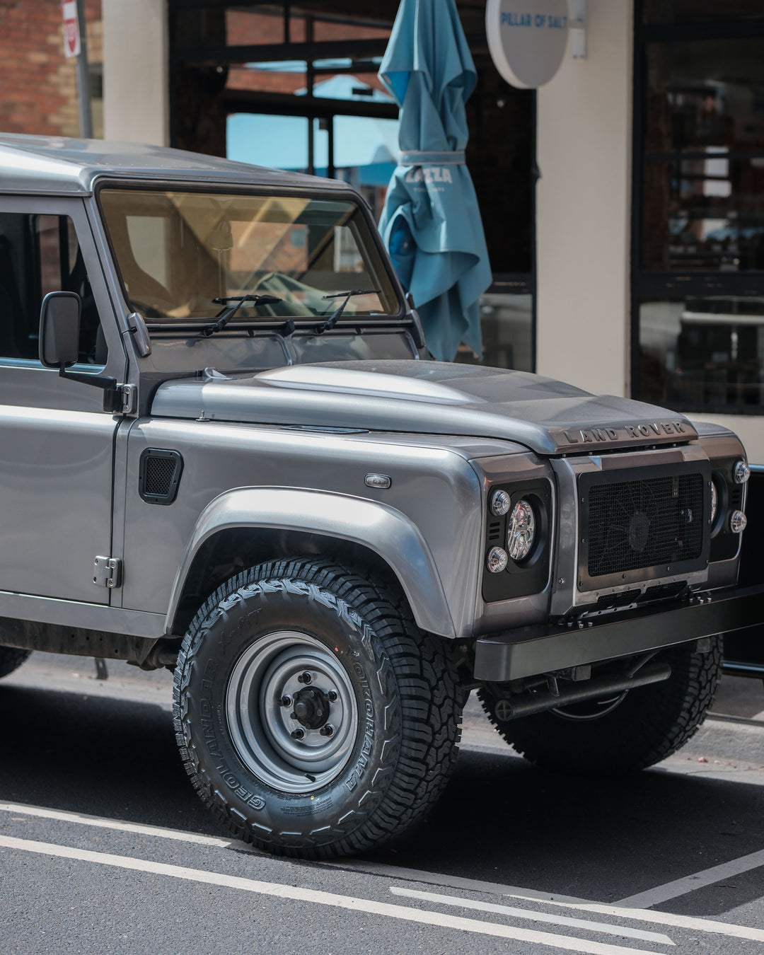 CORRIS GREY DEFENDER 110 UTE