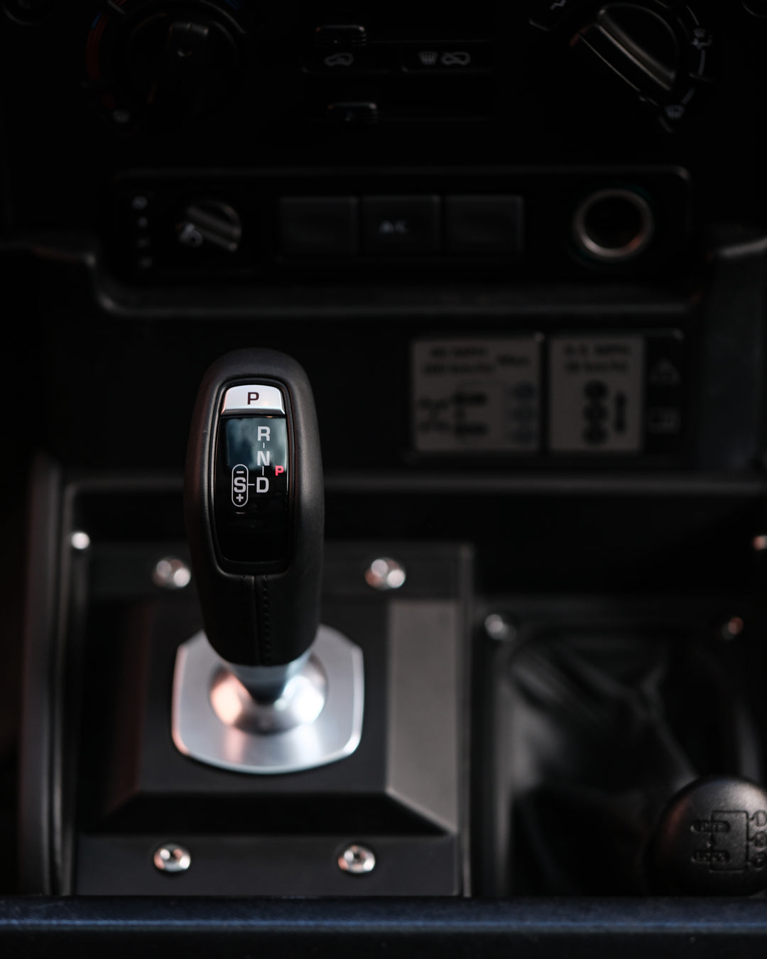 8SP-AUTO FUJI WHITE DEFENDER 90