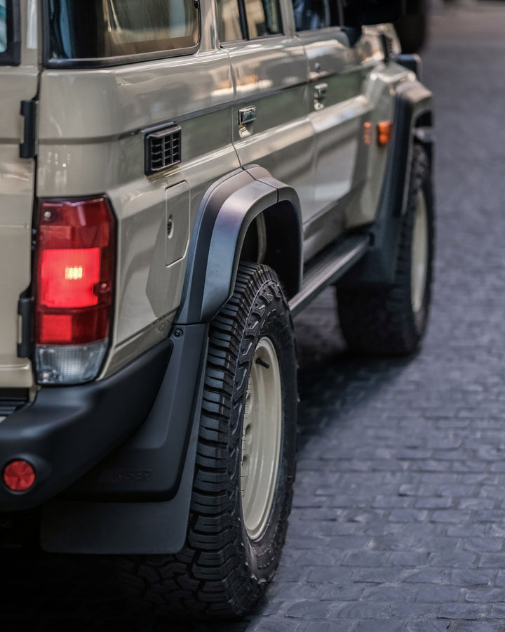 ROHMY 76 REAR OVER FENDER