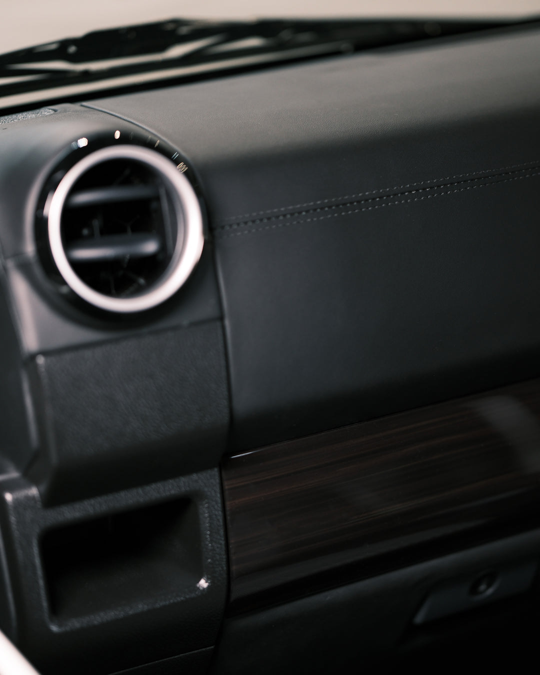 ROHMY LANDCRUISER 70SERIES PREMIUM DASHBOARD PACKAGE