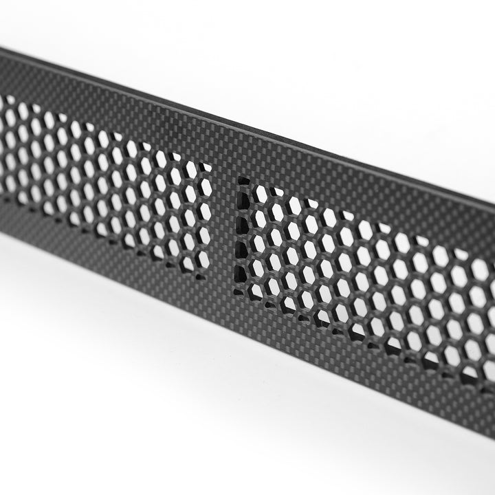 LC70 dry carbon lower grille mesh, 2024+