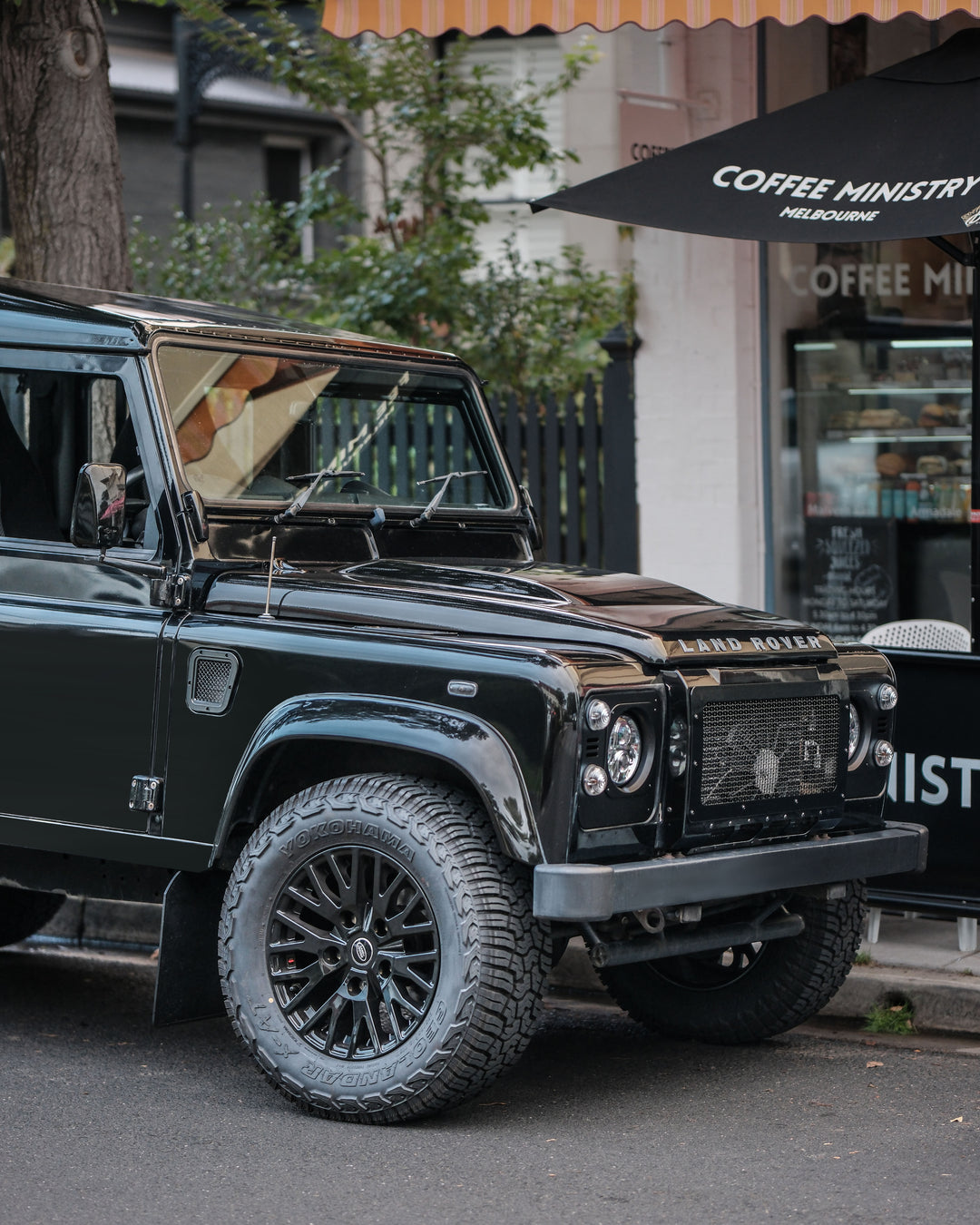 5.7 HEMI V8 AUTO PUMA DEFENDER 110 PROJECT