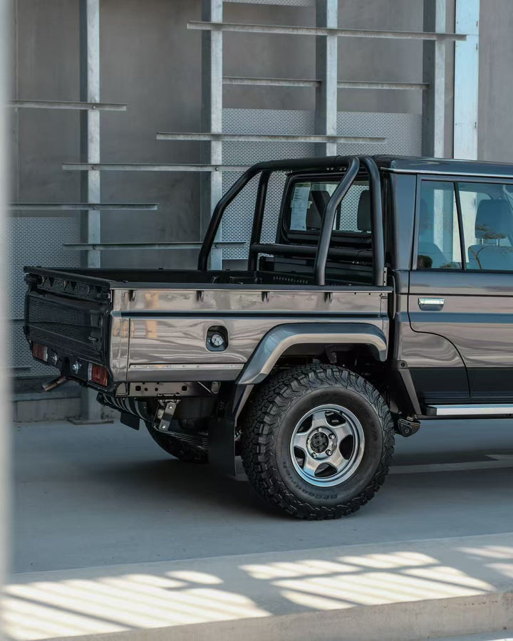 LANDCRUISER 79 DUAL CAB FRP REAR WIDER FLARE