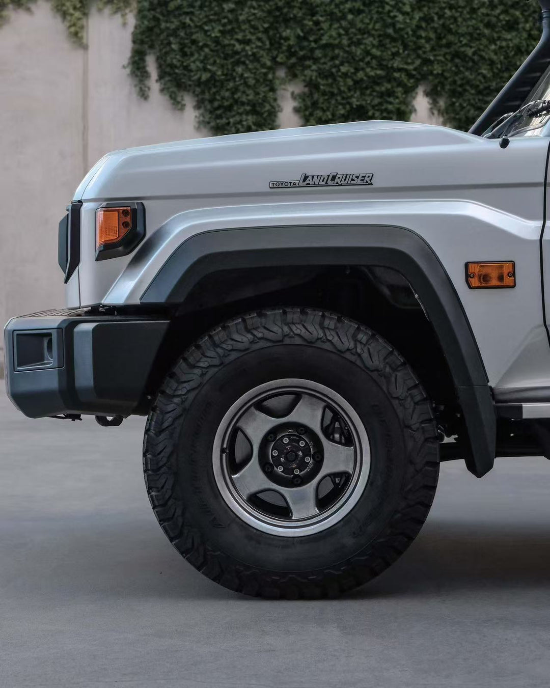 BRADLEY V 🇯🇵  The pioneer of Japanese 4x4 specialised wheels