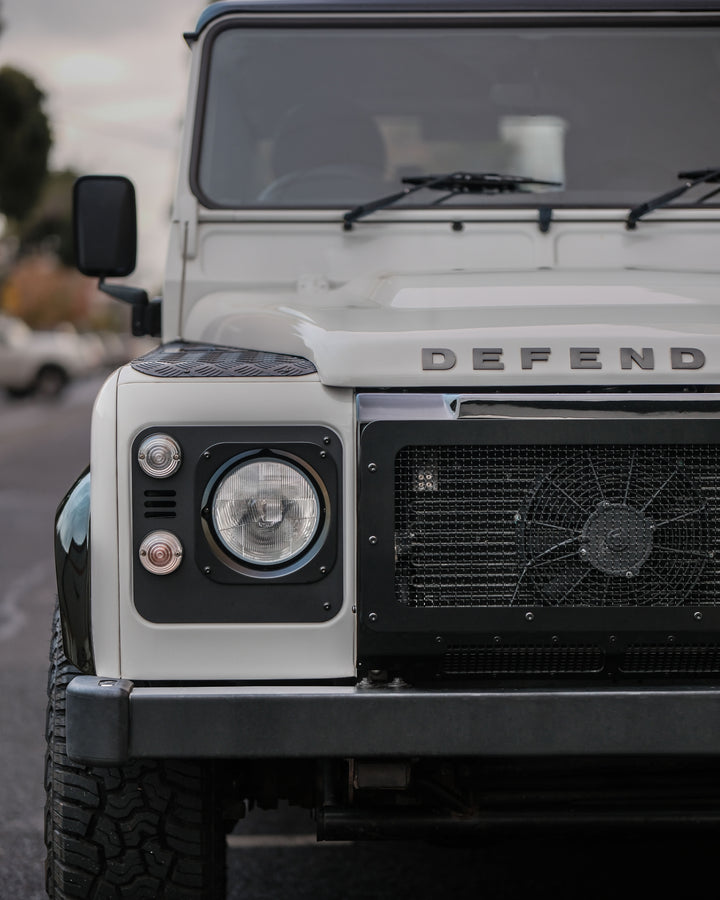 2009 2.2 PUMA DEFENDER 110