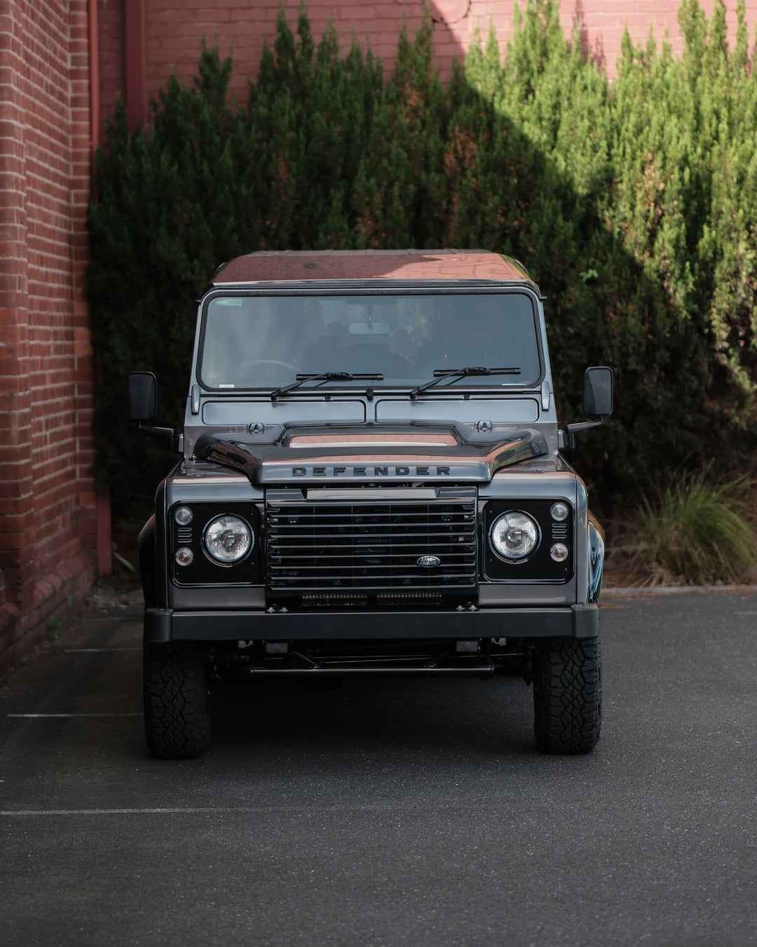 2016 COLLECTORS NEW DEFENDER 110