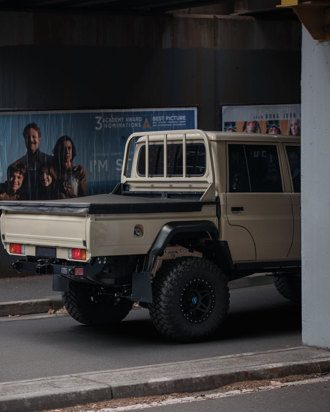 GENUINE TOYOTA JAPAN LANDCRUISER 79 REAR WELLBODY
