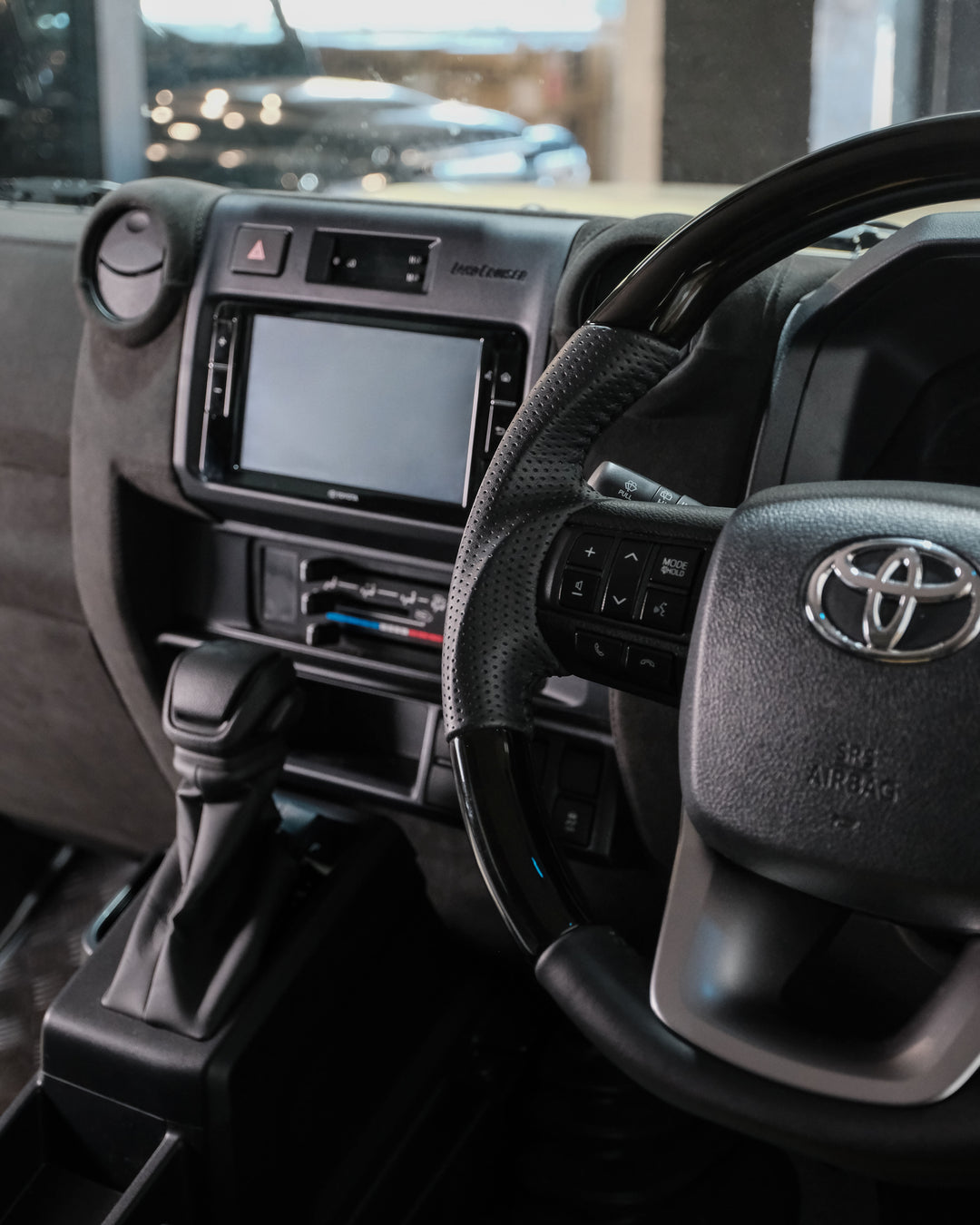 ROHMY LANDCRUISER 70SERIES PREMIUM DASHBOARD PACKAGE