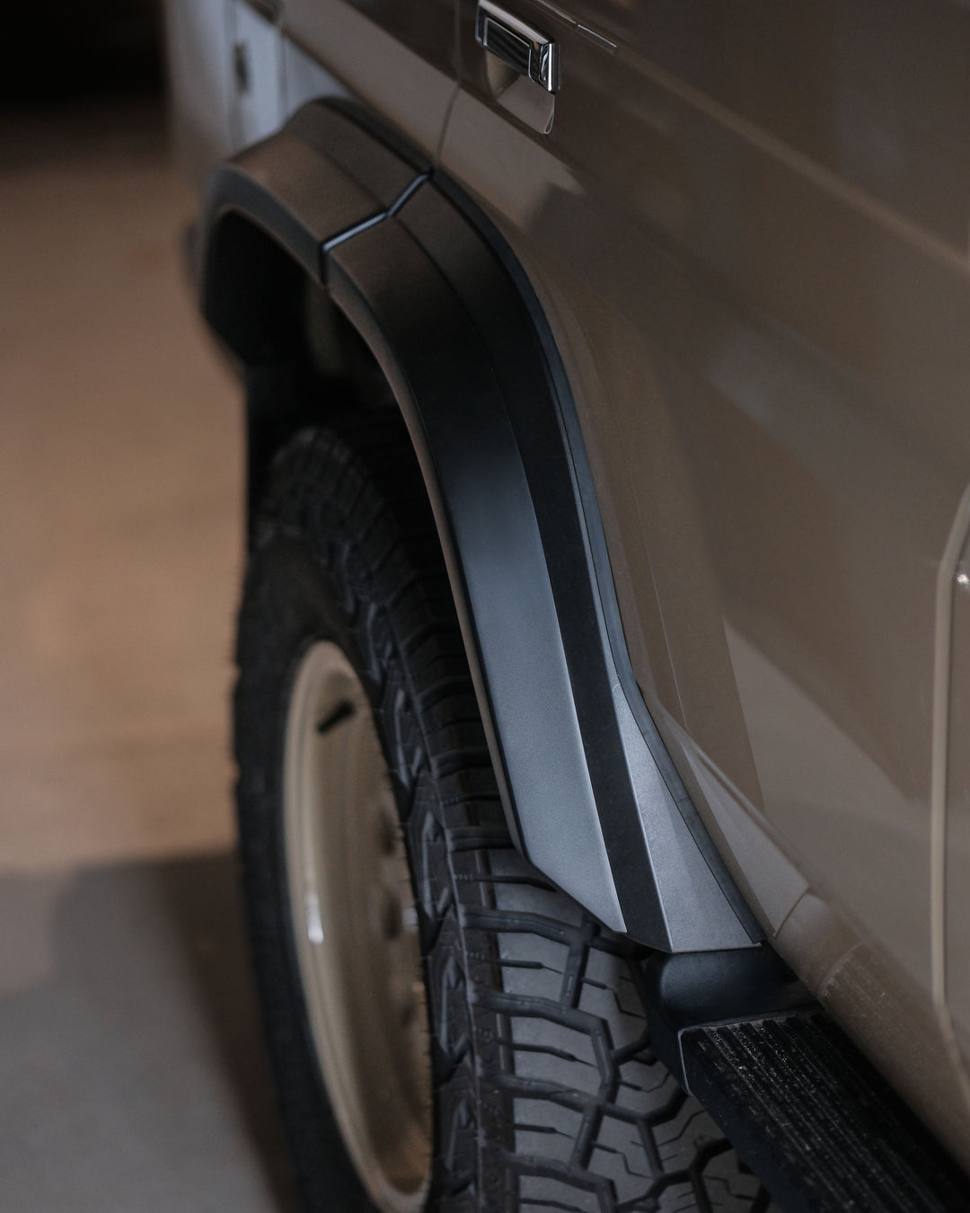 ROHMY 76 REAR OVER FENDER