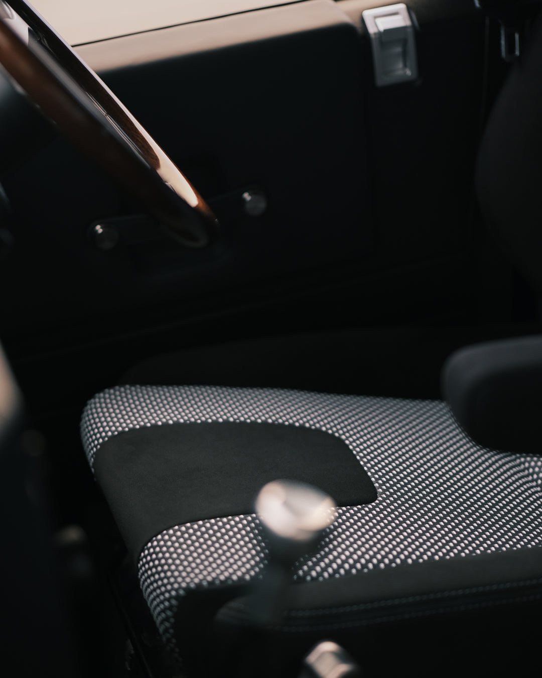 SKYFALL SILVER DEFENDER 110 UTE