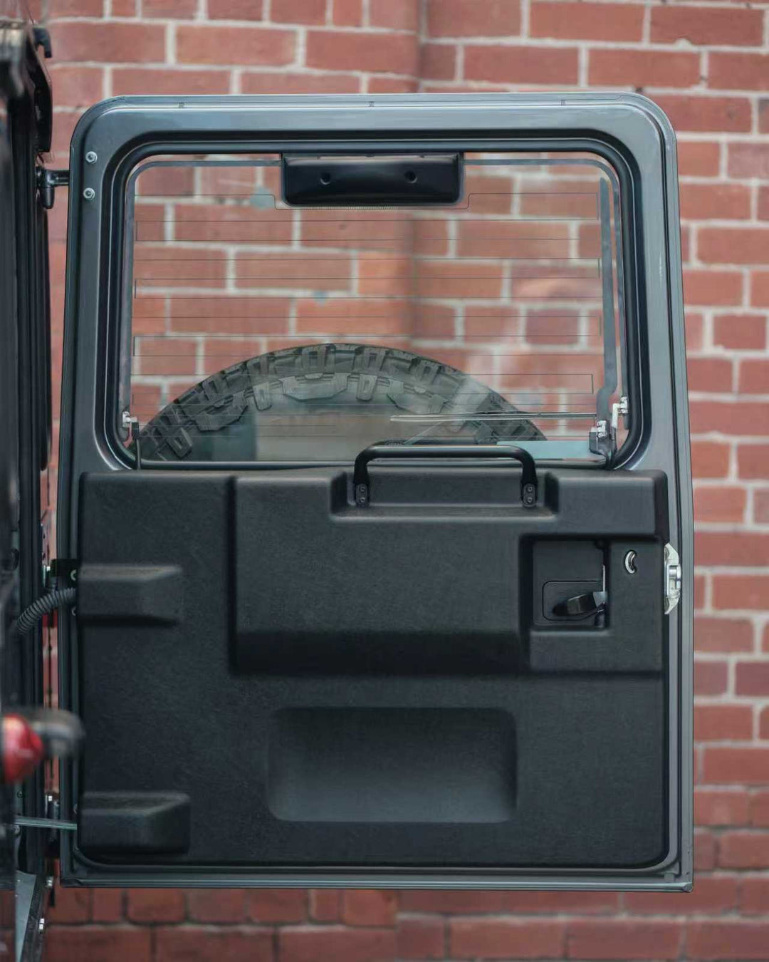 2016 COLLECTORS NEW DEFENDER 110