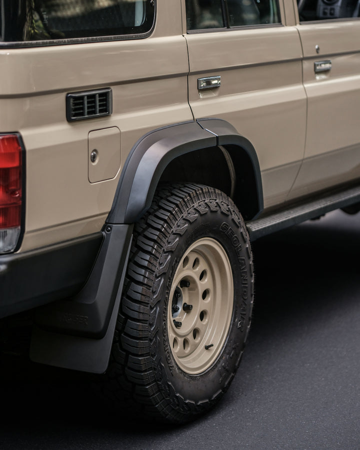 ROHMY 76 REAR OVER FENDER