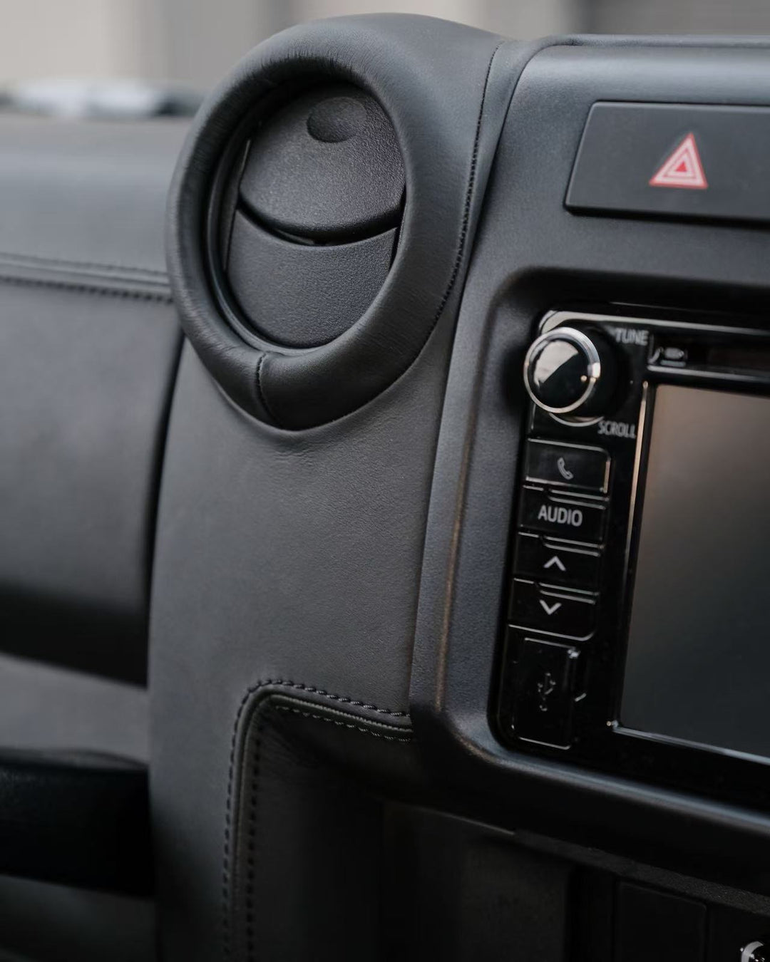 ROHMY LANDCRUISER 70SERIES PREMIUM DASHBOARD PACKAGE