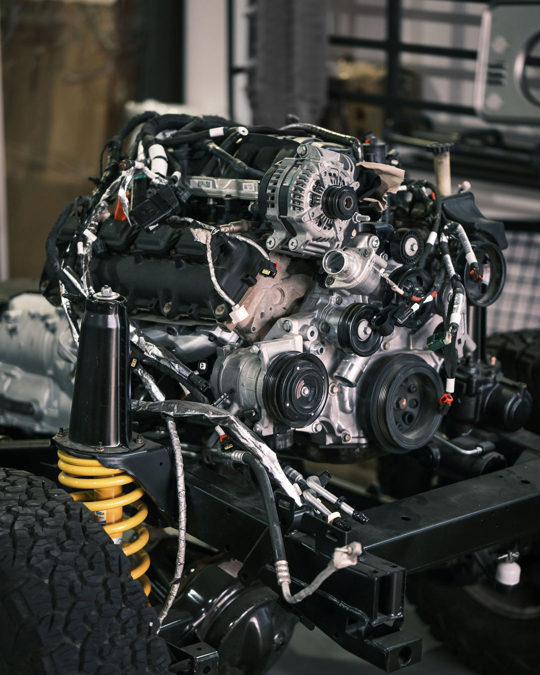 PUMA DEFENDER HEMI 5.7 V8 CONVERSION