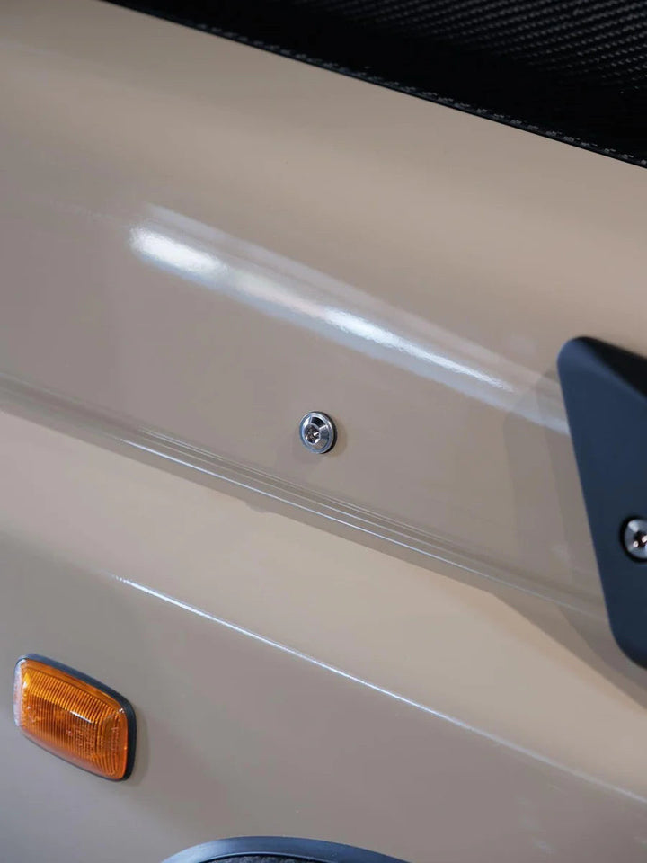 ROHMY LANDCRUISER 70SERIES WING VENT